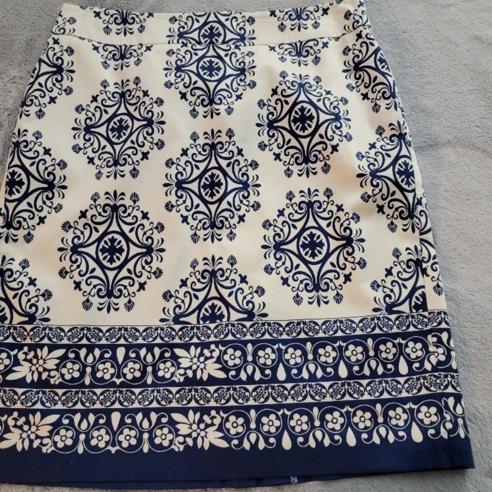 Ann Taylor blue & White Pencil Skirt